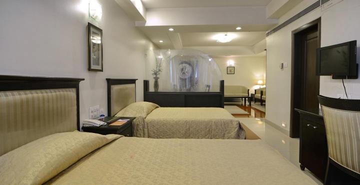 Ambience Executive Pimpri-Chinchwad Exterior foto