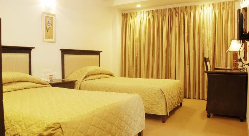 Ambience Executive Pimpri-Chinchwad Exterior foto