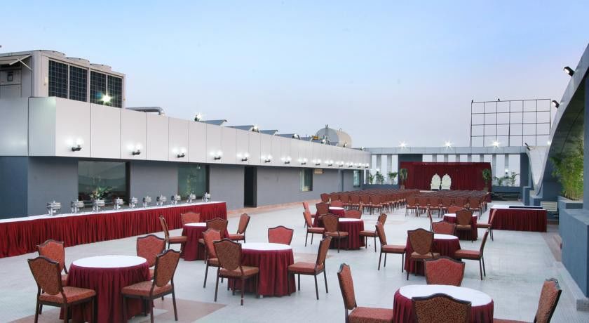 Ambience Executive Pimpri-Chinchwad Exterior foto